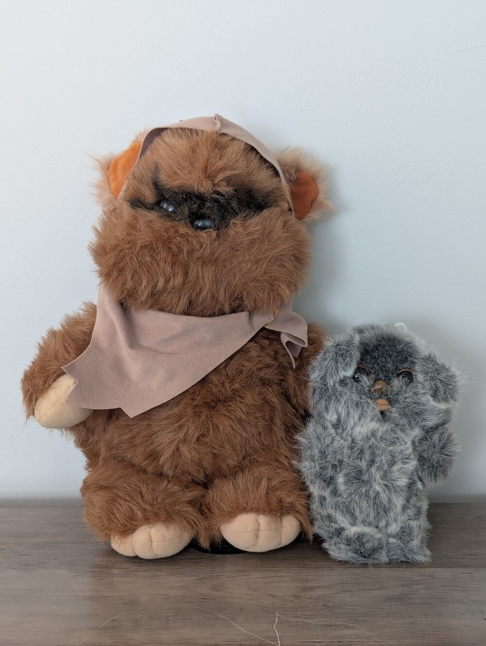 Kenner 1983 Wicket The EWOK 13" Plush w/Hood & Baby Ewok Toy Lucasfilm Star Wars